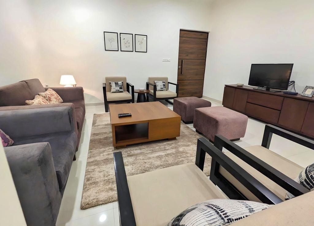 Elegant, Cosy fully furnished new apartment@Bhilai