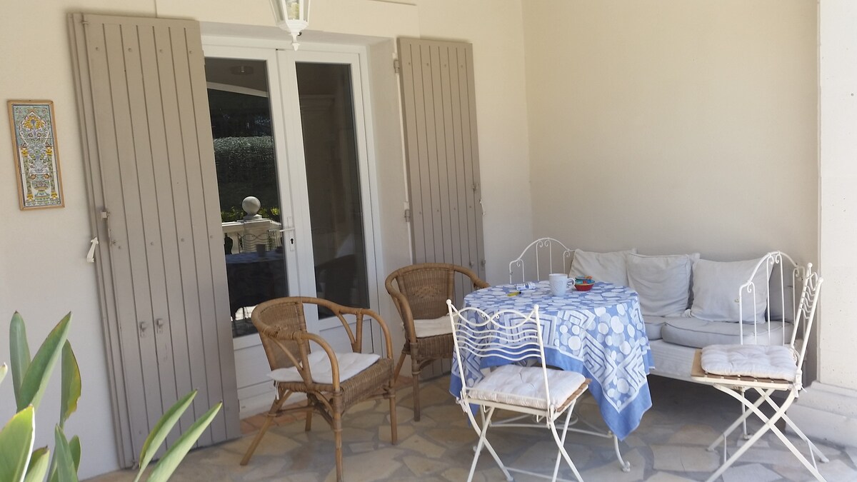 Chambres à louer dans charmante villa provençale