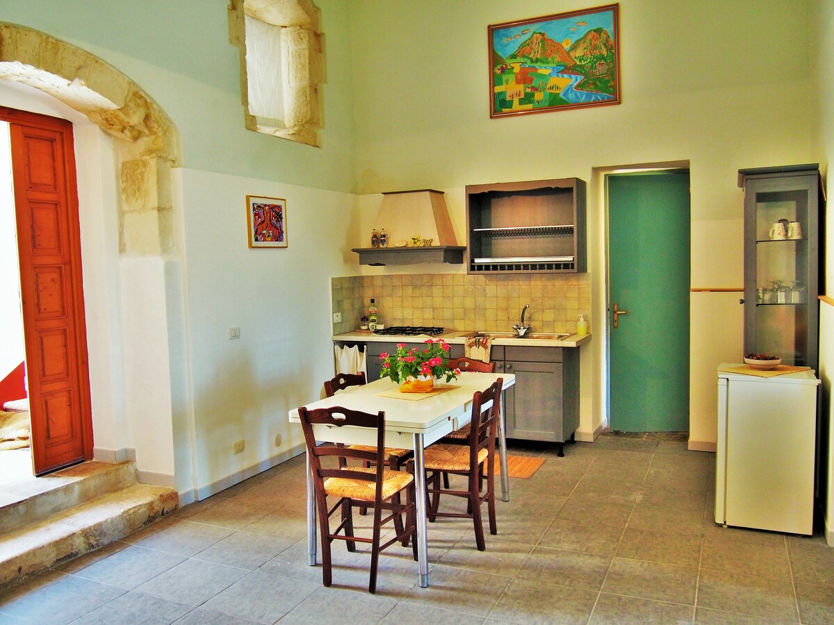 Sicilian Rural bnb - Open Space Apartment Sea View