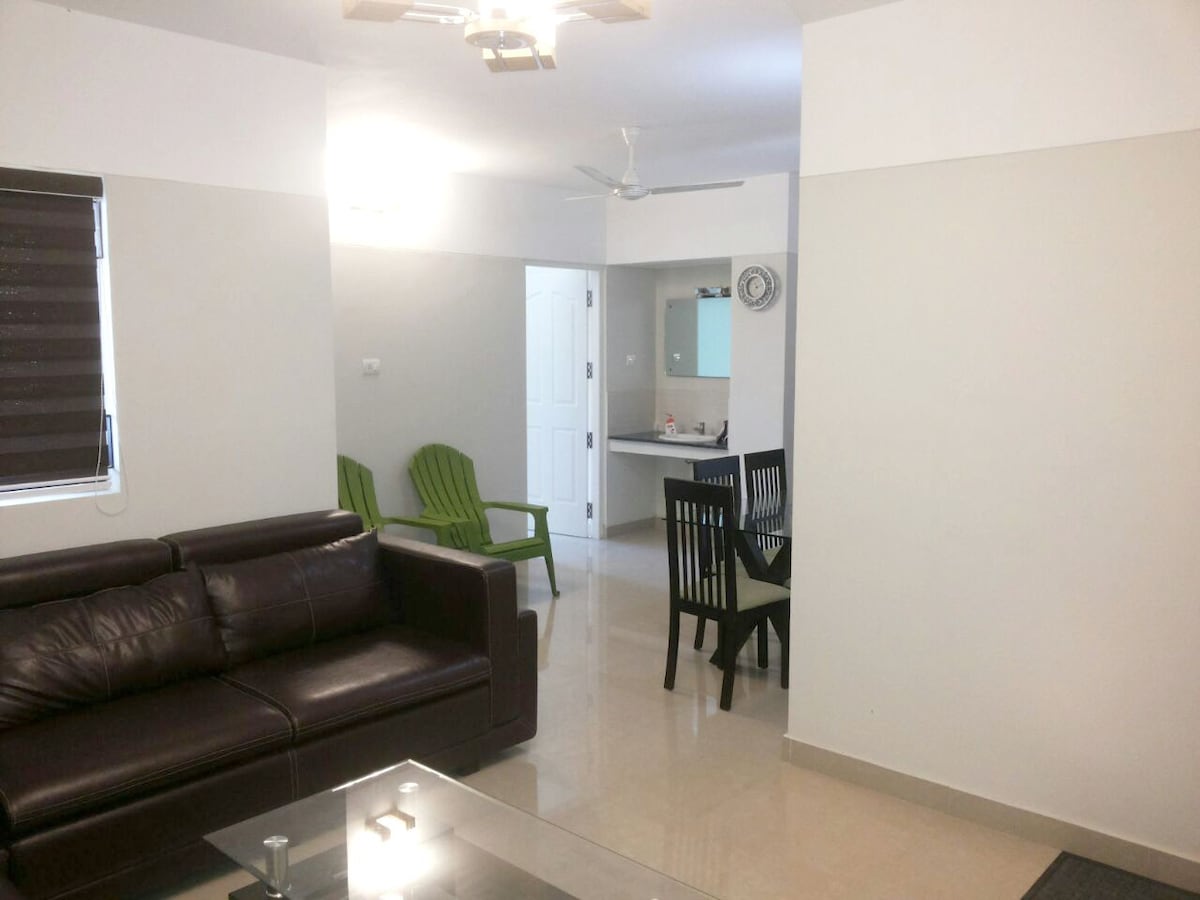 Furnished Deluxe Apartment in Hilite City