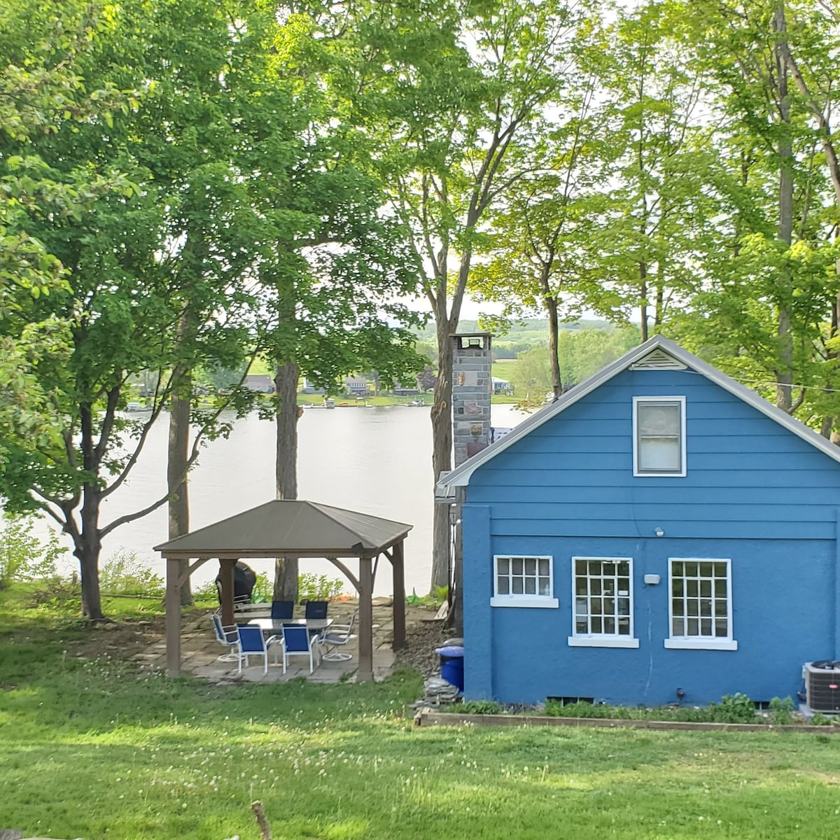 舒适的海滨乡村小屋，纽约州拉什福德湖
