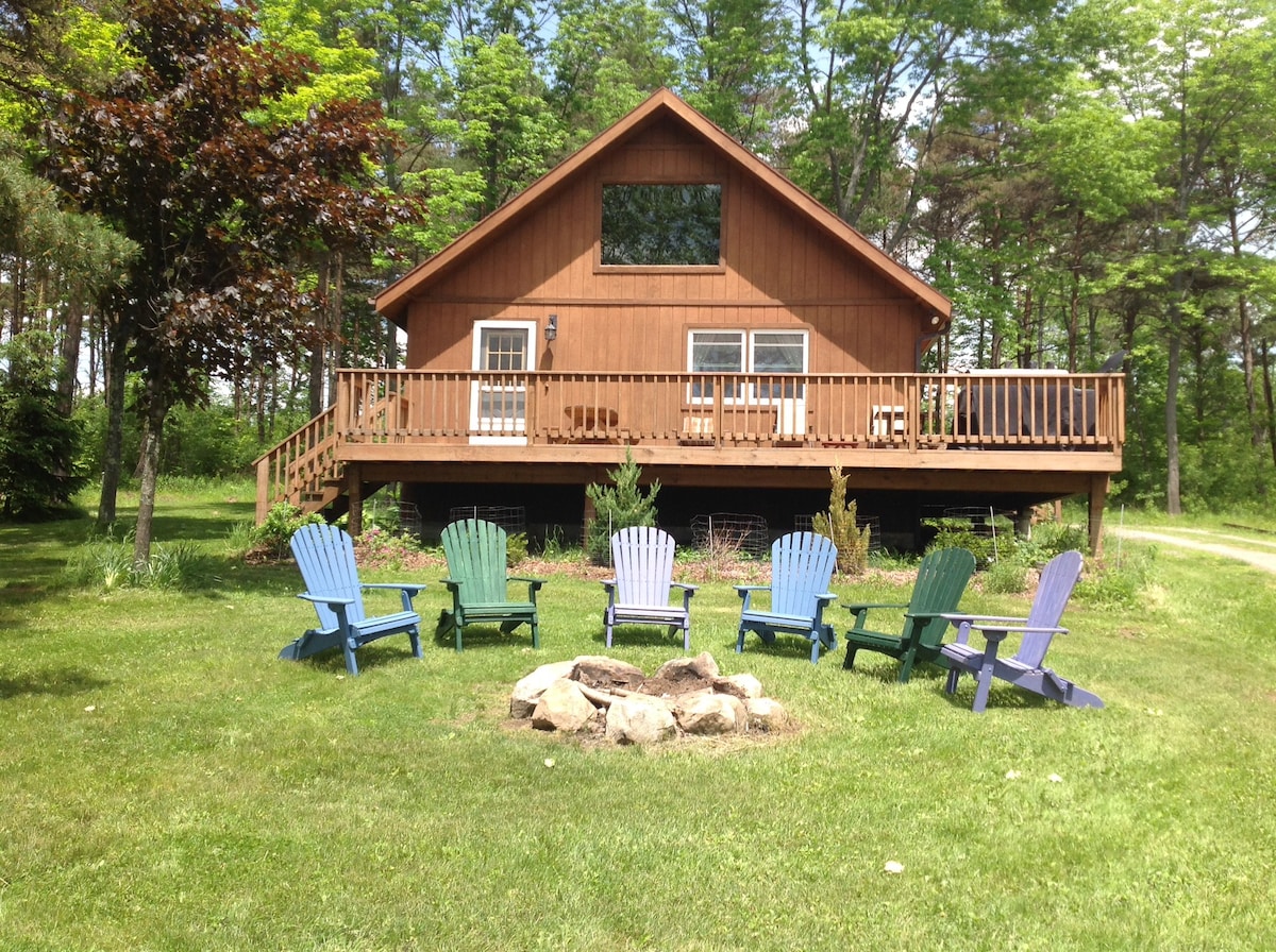 Crows Nest Cabin Eco-Forest-Farm