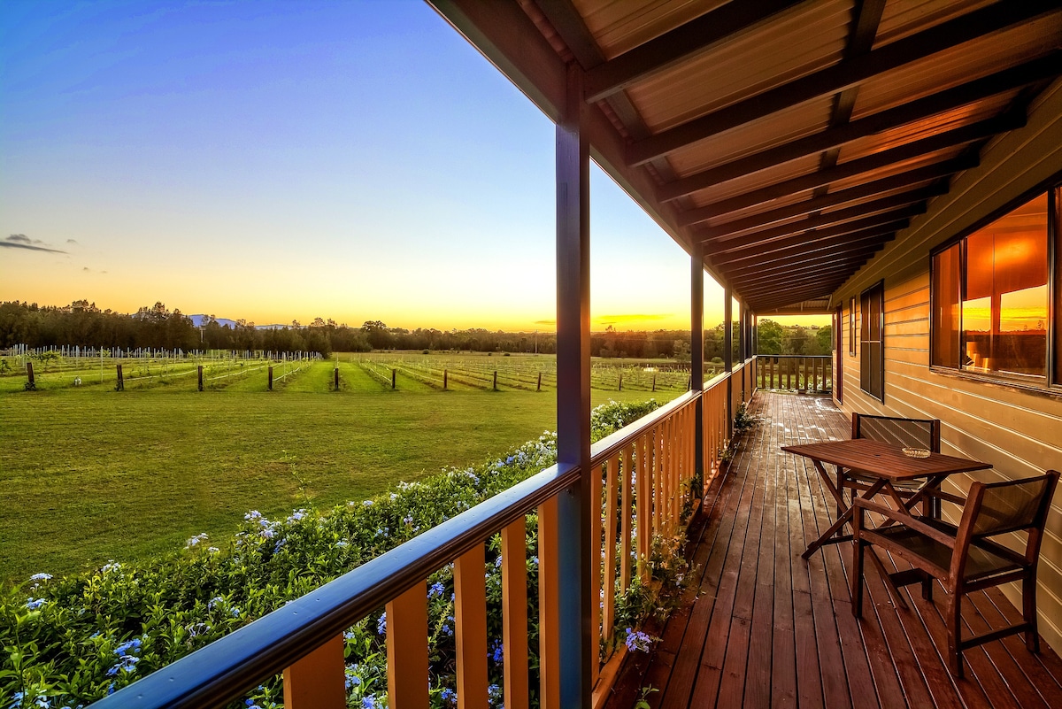 La Vigna Estate Homestead on Vineyard