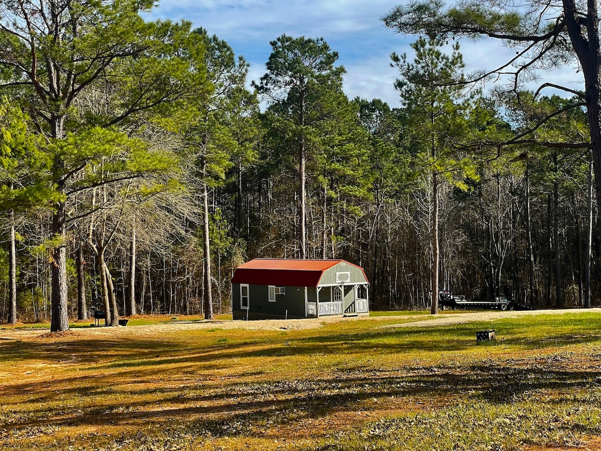 Cozy cabin near Lake O' Pines / Avinger