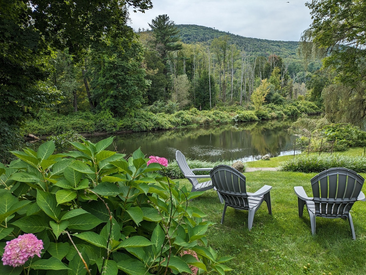 River Front Cottage