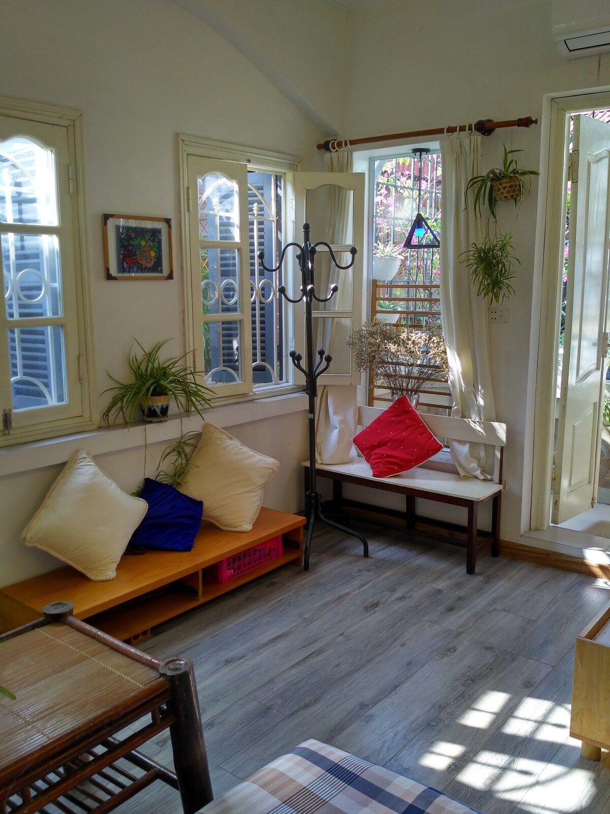 河内市中心可爱的阳台-独立房间。
