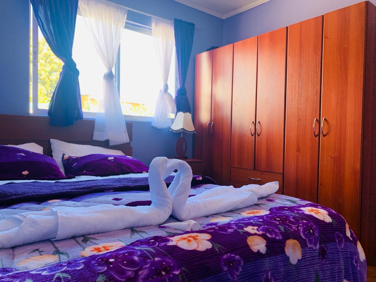 Habitación privada双人床-紫色客房