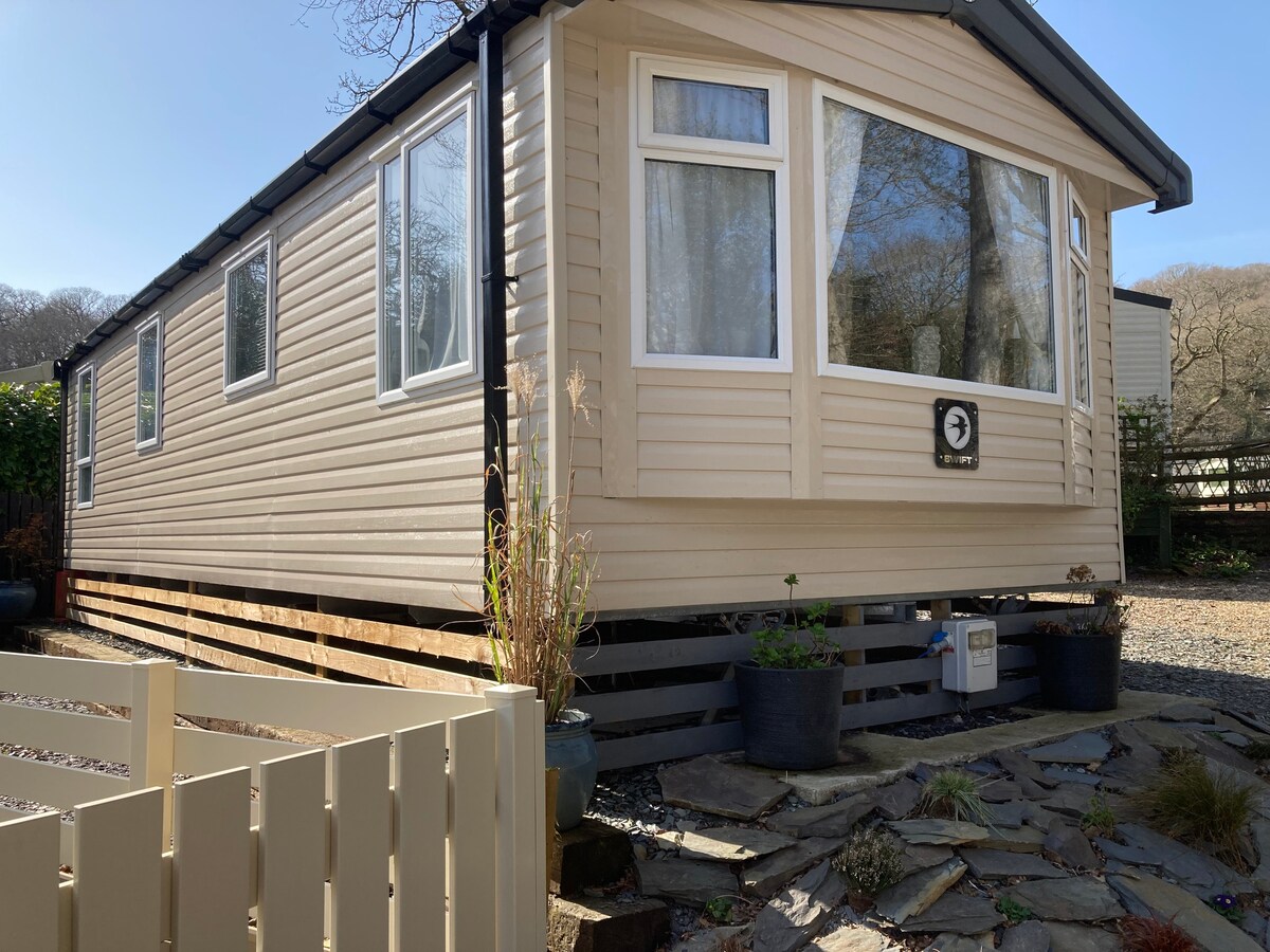 Snowdonia Forest Retreat