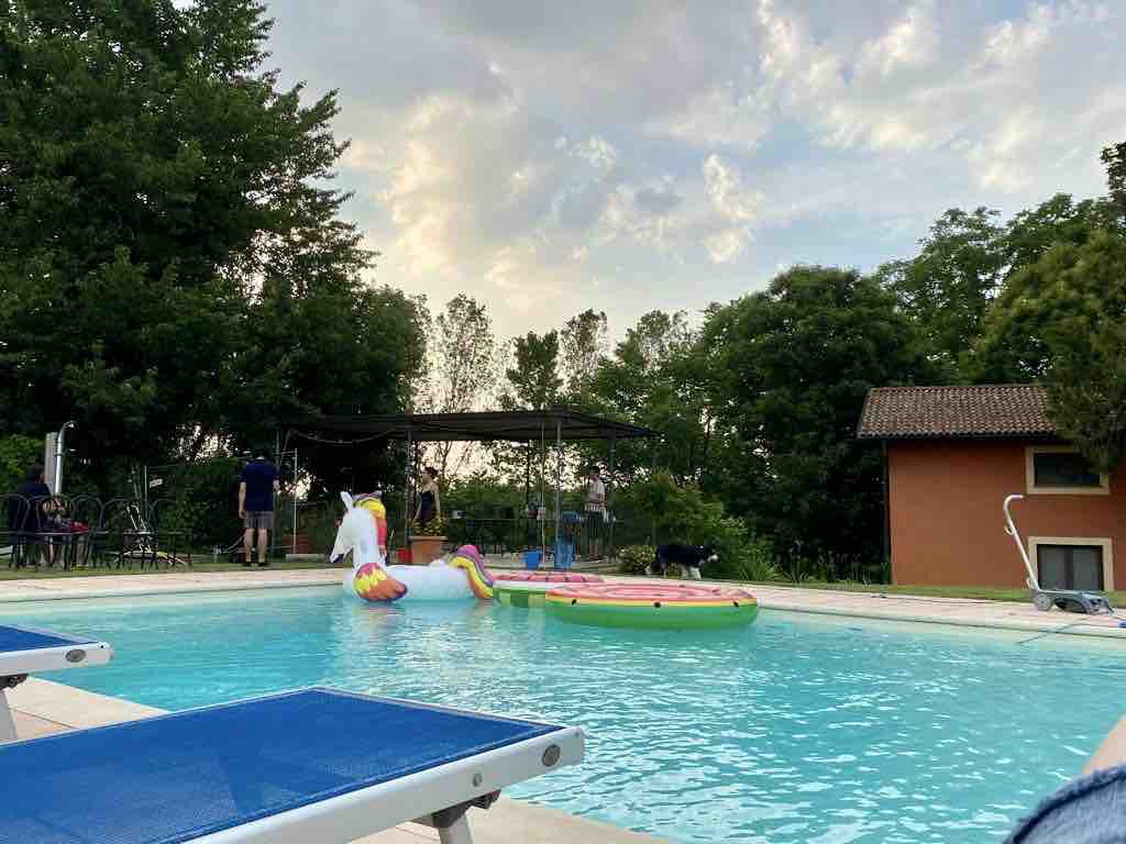 Orto House别墅-公园和游泳池