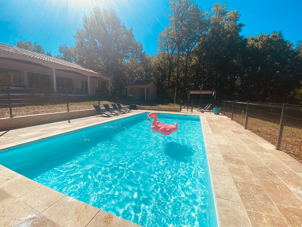 Superbe villa piscine 2ch.4 pers (3ch en option)