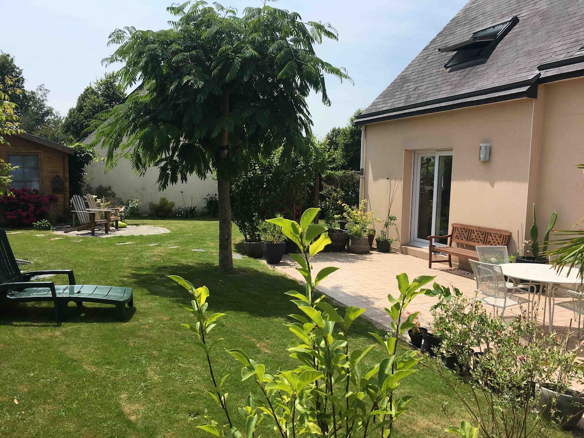 Rennes附近带花园的漂亮房子