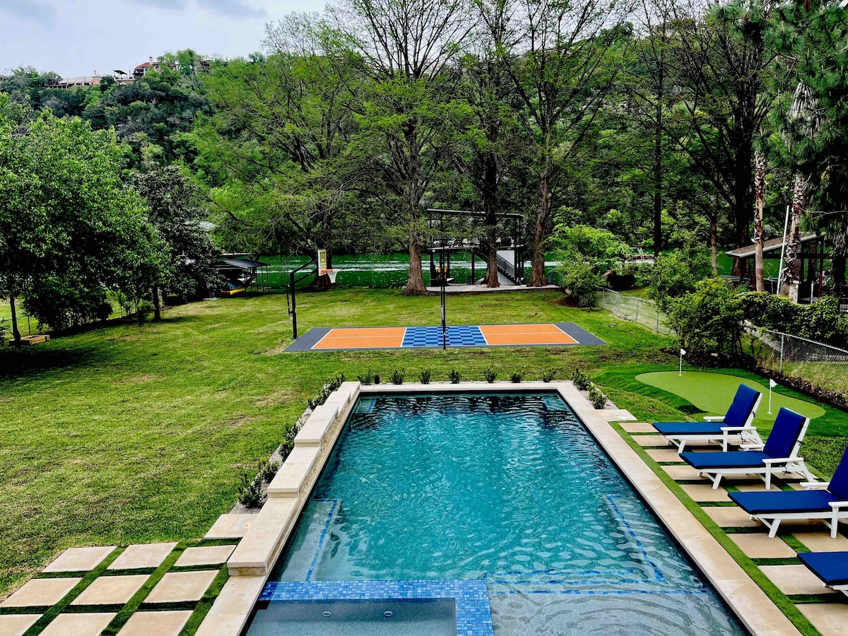 Lake Austin 4BR home/Dock/pool/jacuzzi/pickleball