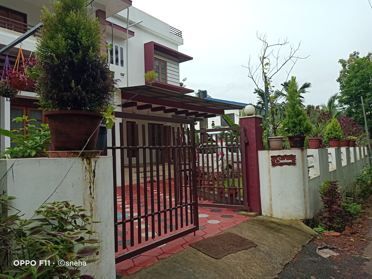 Lovely Homestay and kerala Homely food