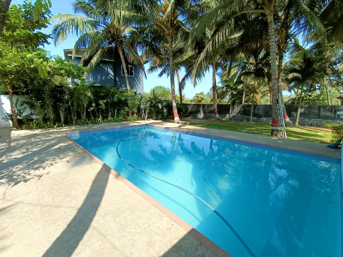 coconut casa独立房间Alibag带泳池