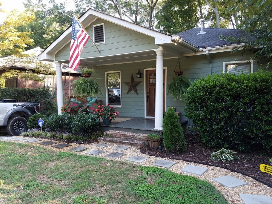 Cozy Midtown Atlanta Cottage