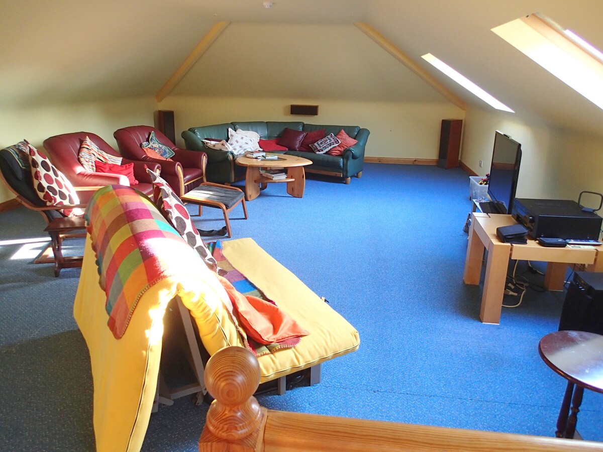 Lough Gara Lodge, home from home for large groups