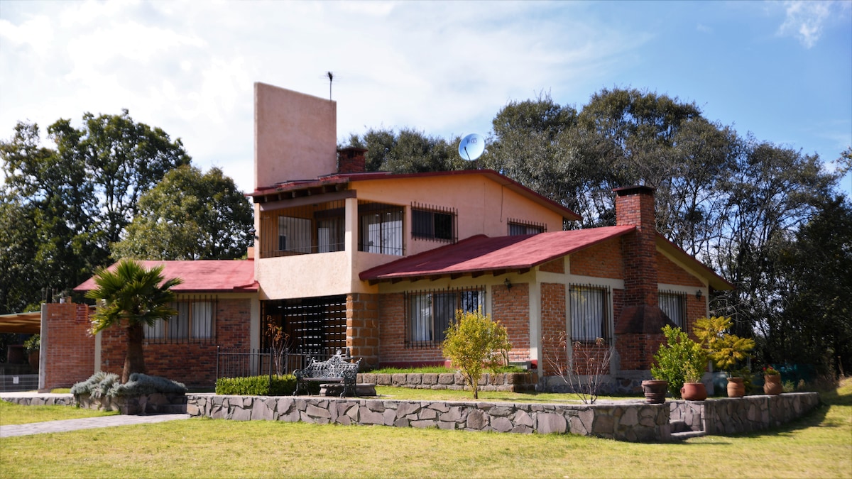 Villa El Fresno