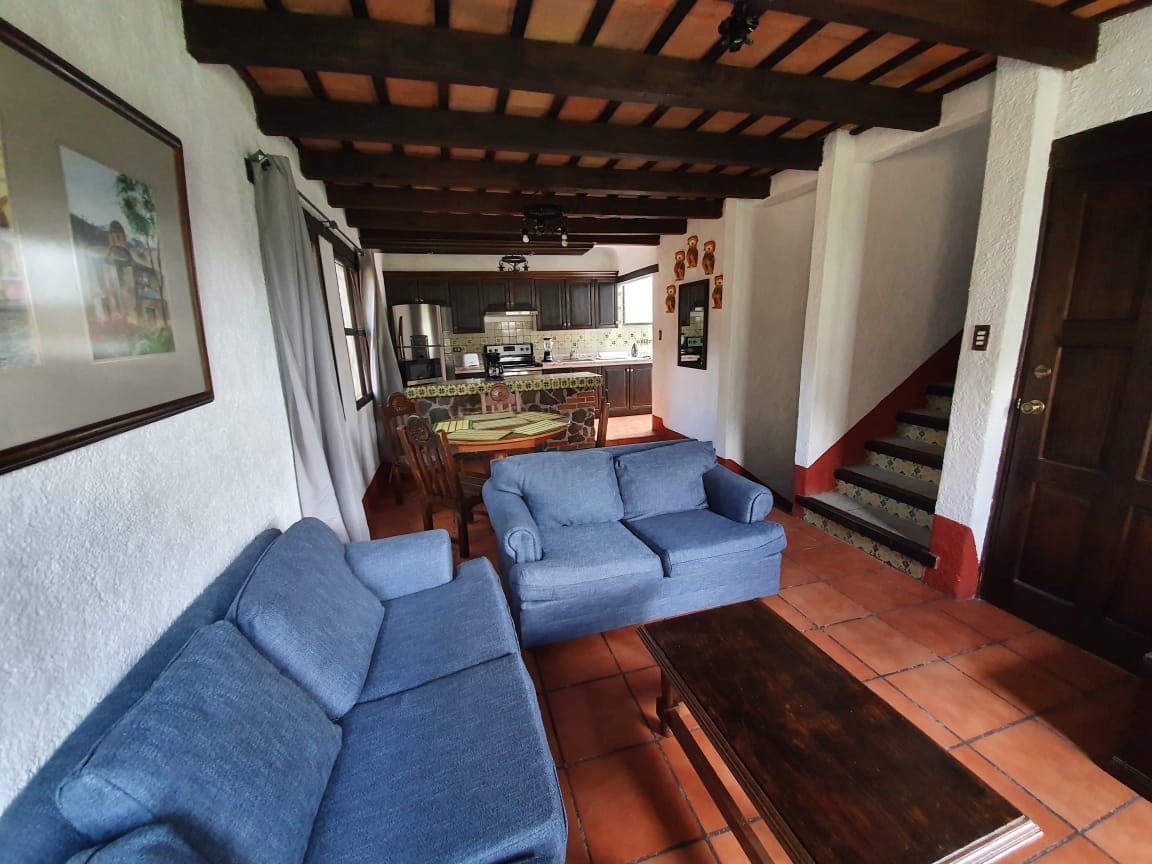 Townhouse with amazing location in Antigua (10)