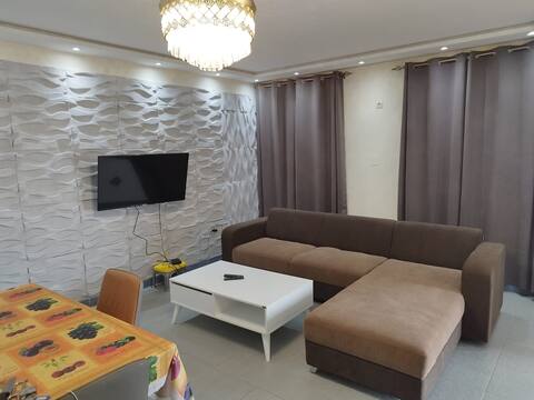 2 chambres, appartement rez-de-chaussée Wi-Fi