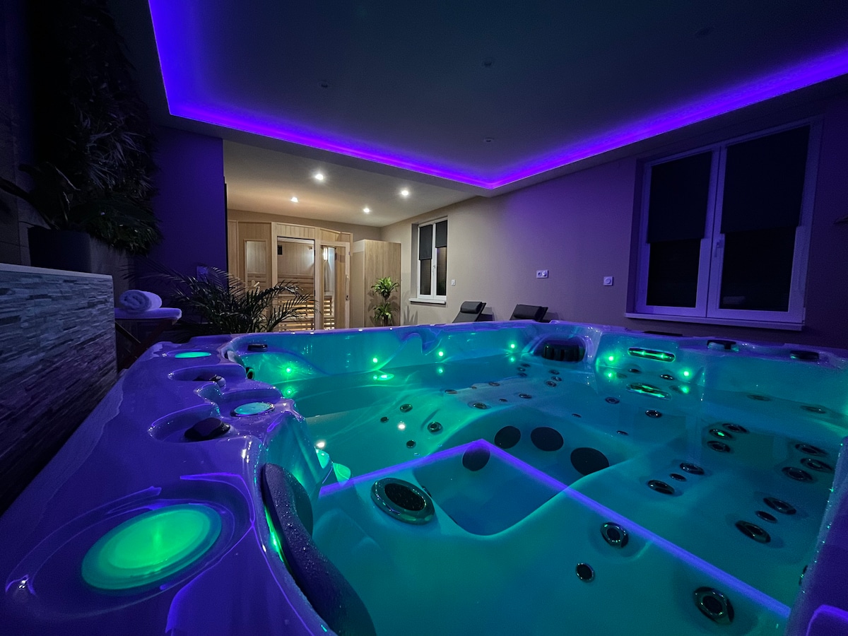 Olympia / jacuzzi haut de gamme et sauna privatif