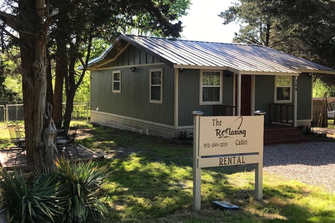 德州湖（ Lake Texoma ）是REELAXING小木屋！全新装修！