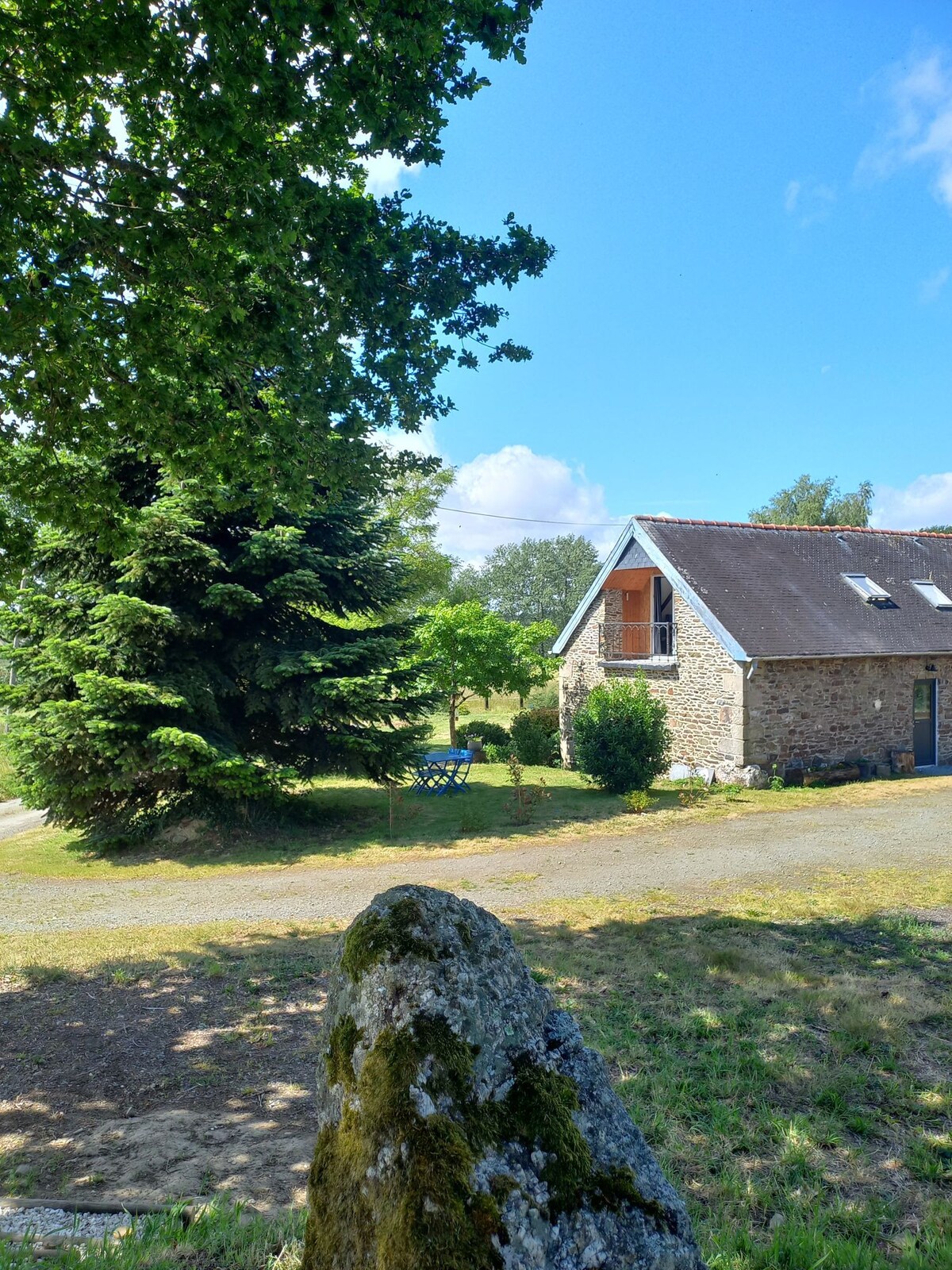 Suite 2 chambres dans longère bretonne