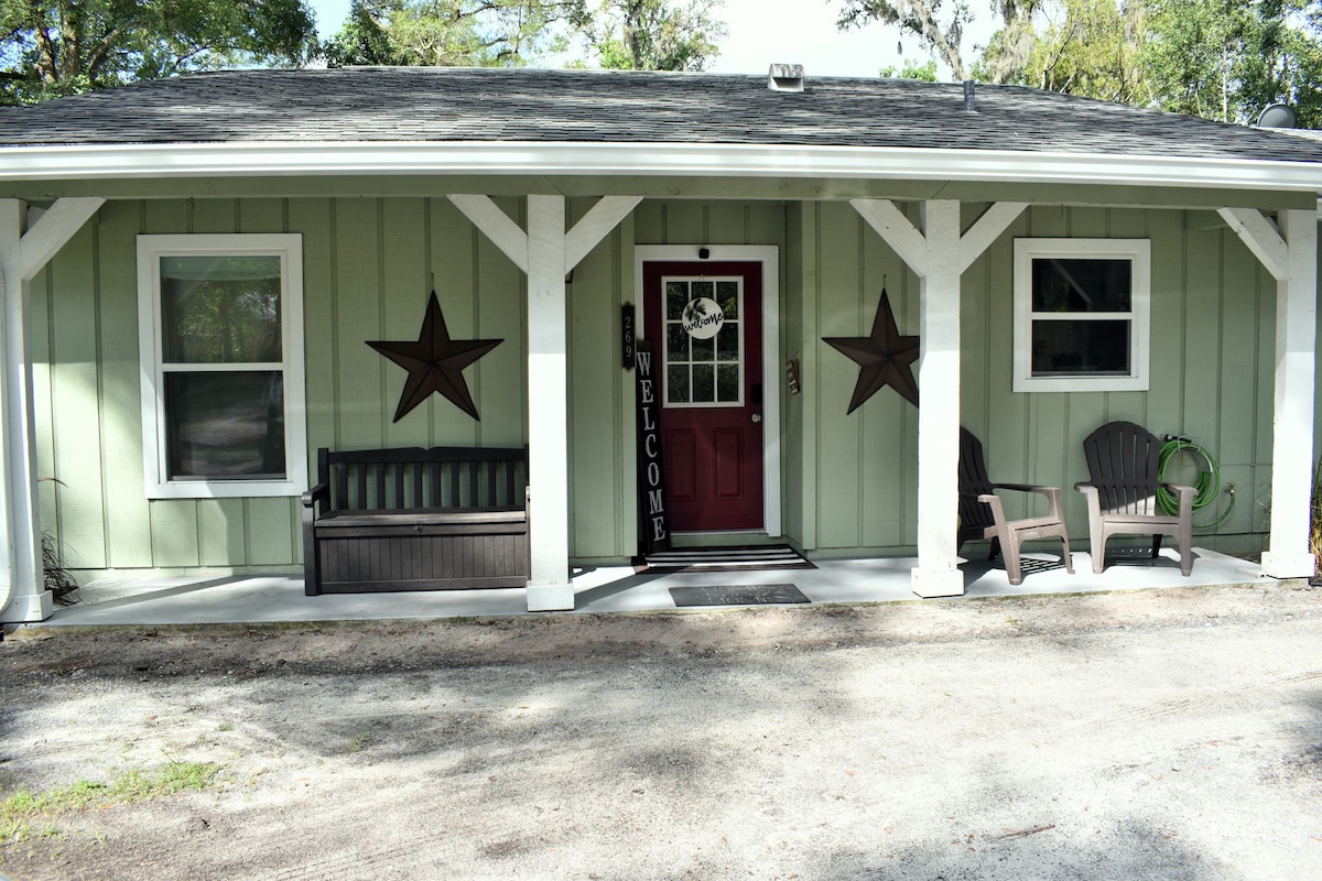 Cozy country home