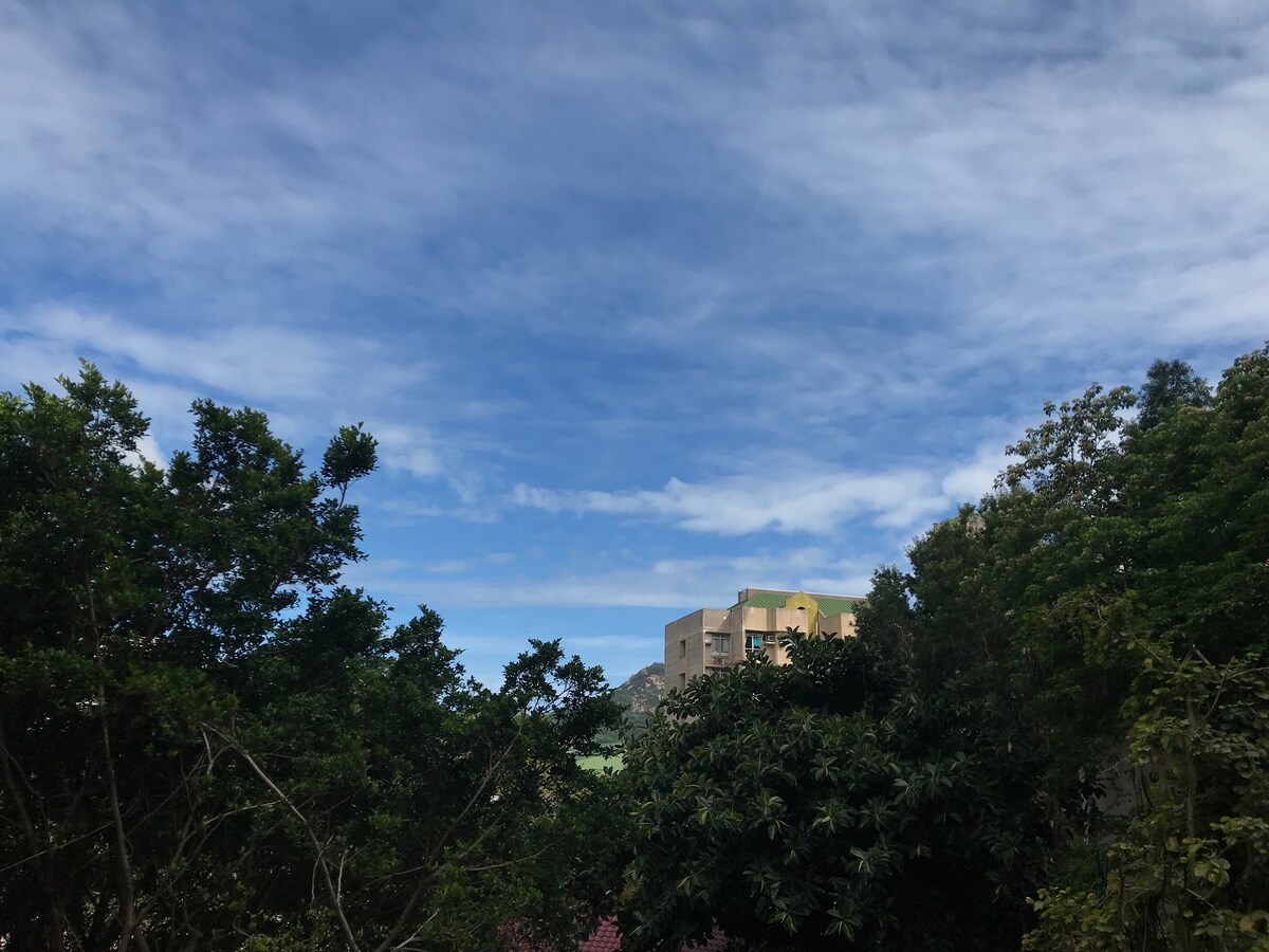 香港赤柱海邊近沙灘，海邊房子民宿，
獨立房可煮食