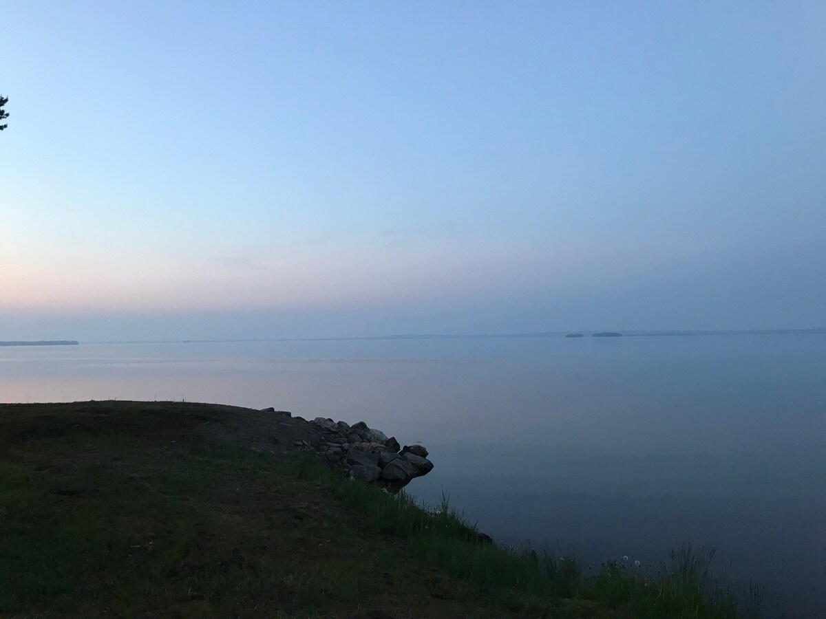 独特海滩景观中的乡村小屋和桑拿房