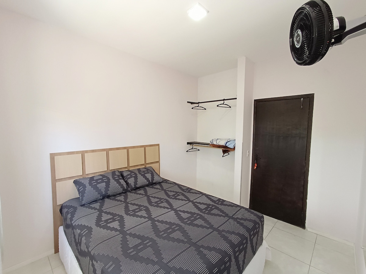 南蓬塔尔塔尔（ Pontal do Sul ）的私人舒适客房