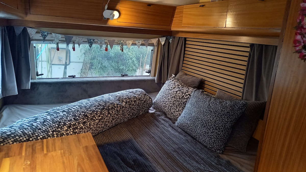 1972 Eriba Caravan 
Glamping Riverside