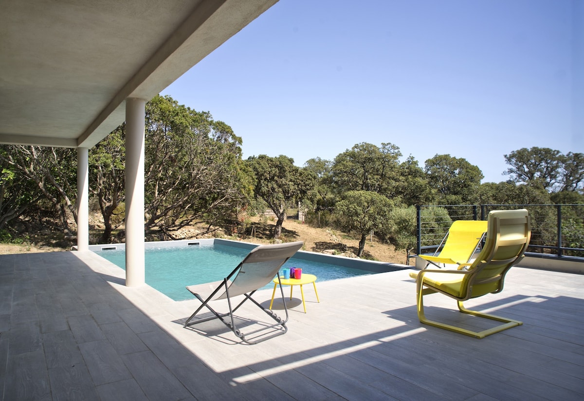 Villa 6 personnes avec piscine en Corse du Sud