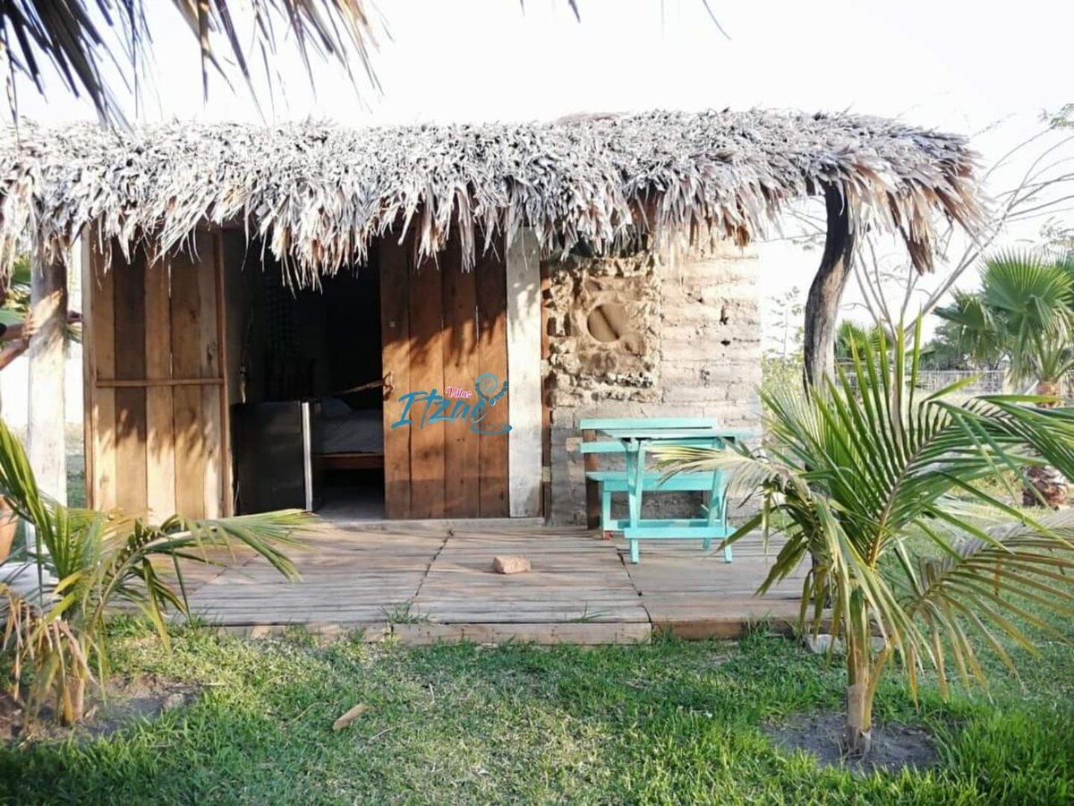 Aquana Cabana