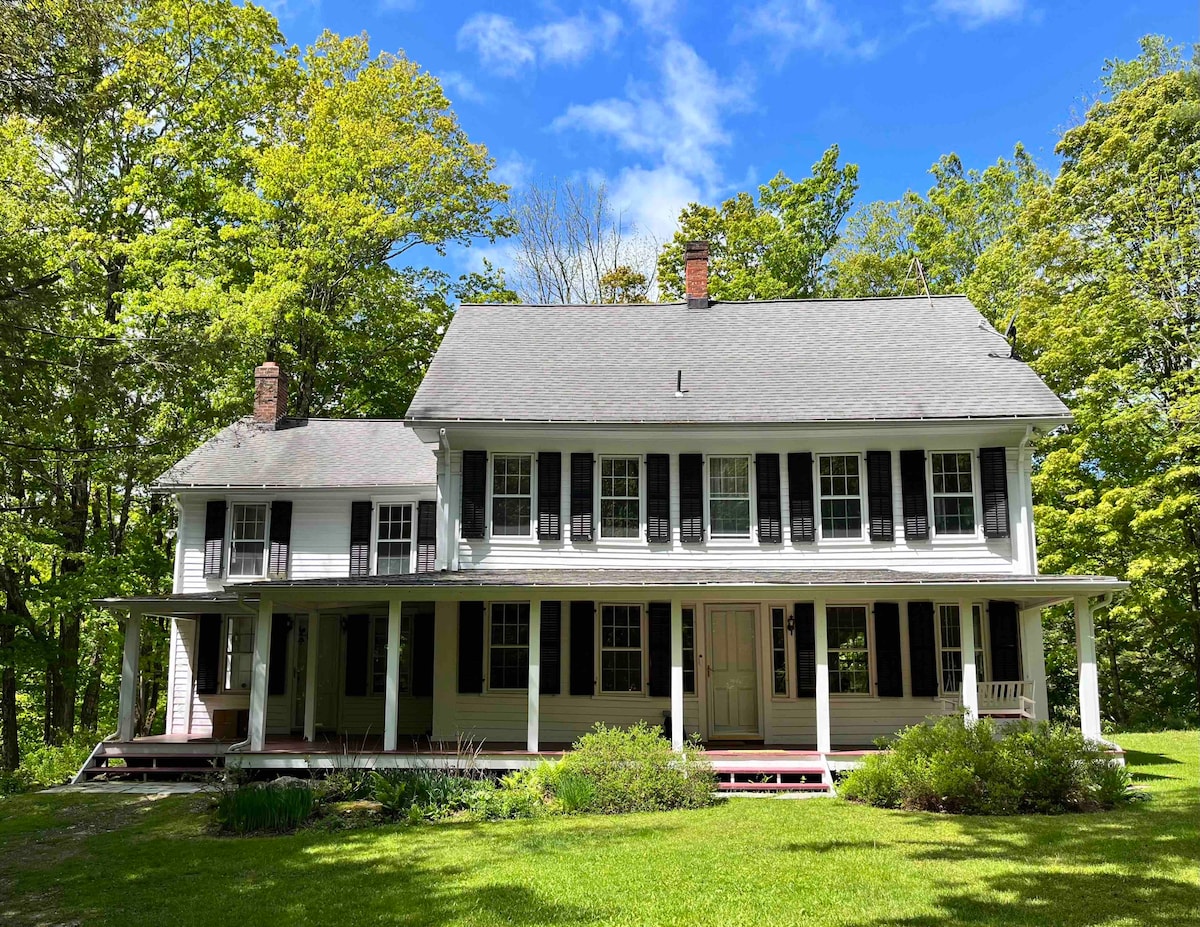 Beautiful Berkshires Colonial on 7 acres