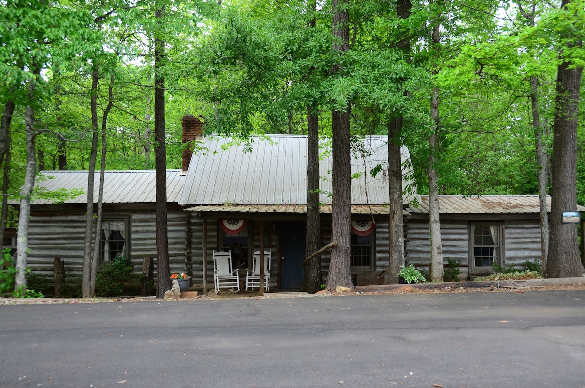 STILLMEADOWS CABINS #1