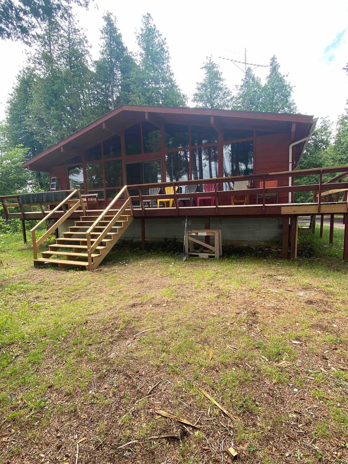 Privately owned Fish Lake with 3 bedroom viceroy