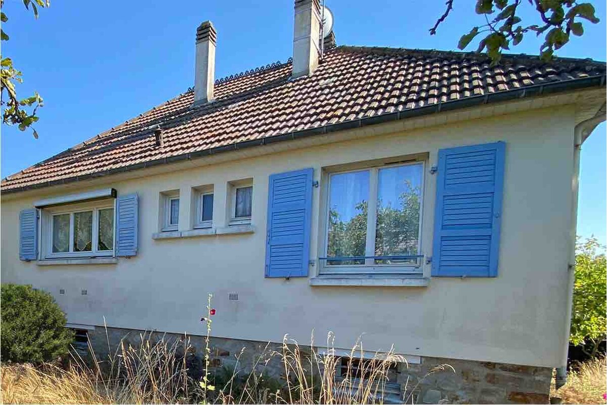 La maison bleue vacance et jardin, la mer à 550 m