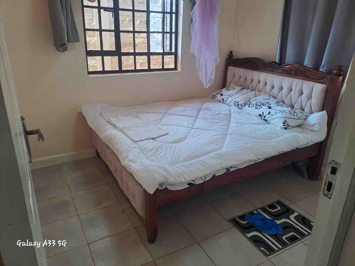 3 bedroom gated house .Secured compound .