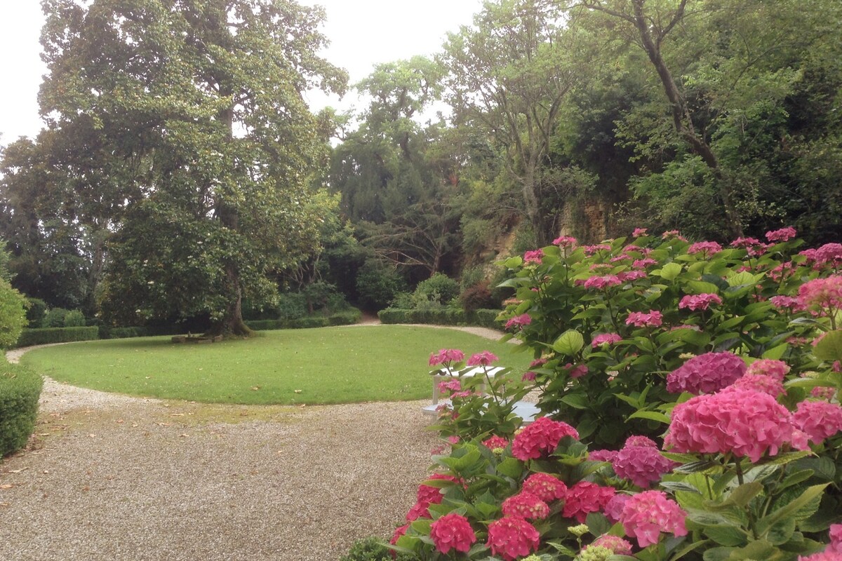 波尔多酒庄精美住宿加早餐套房