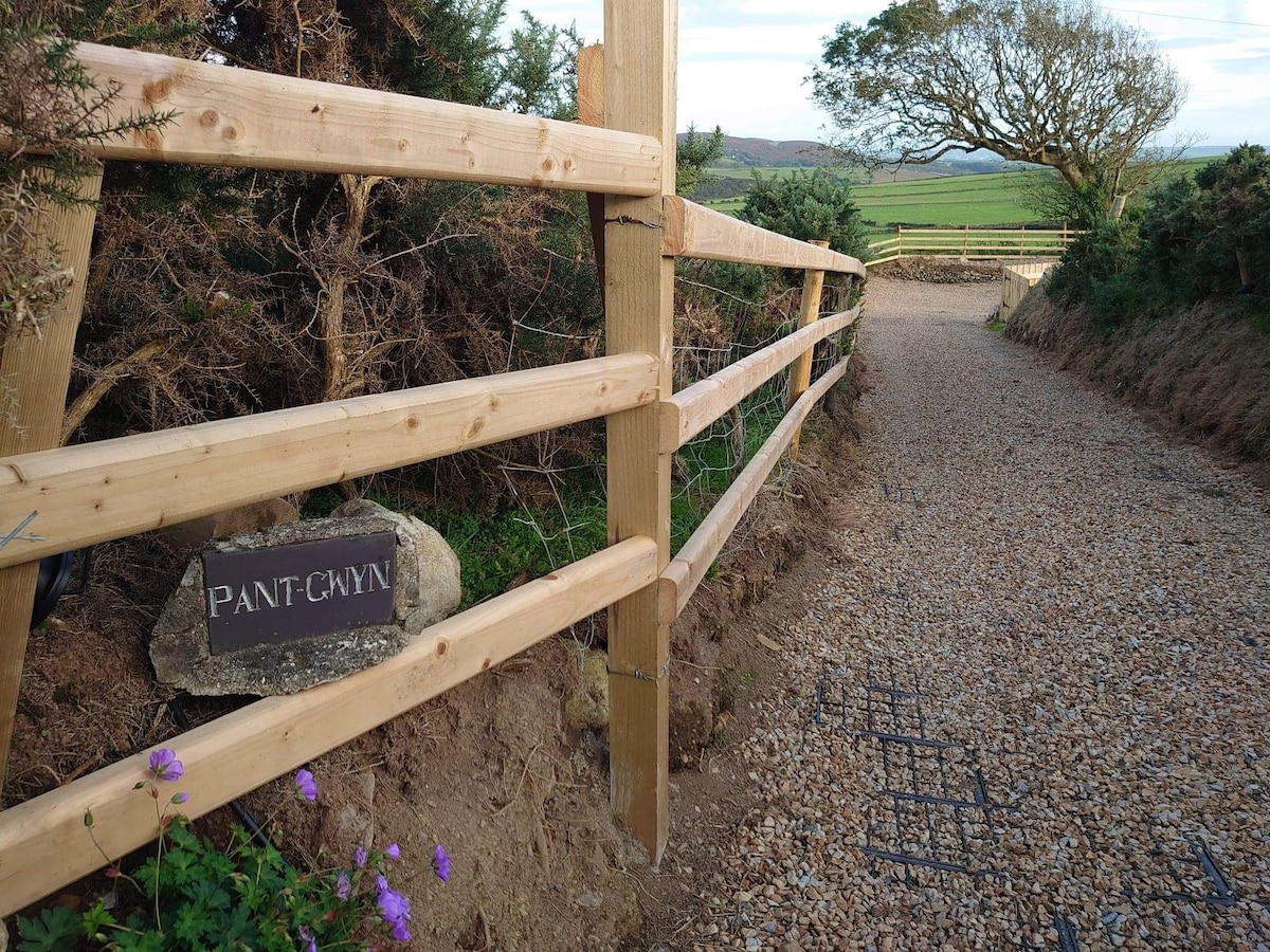 Pant Gwyn, Garnfadryn ,
Abersoch