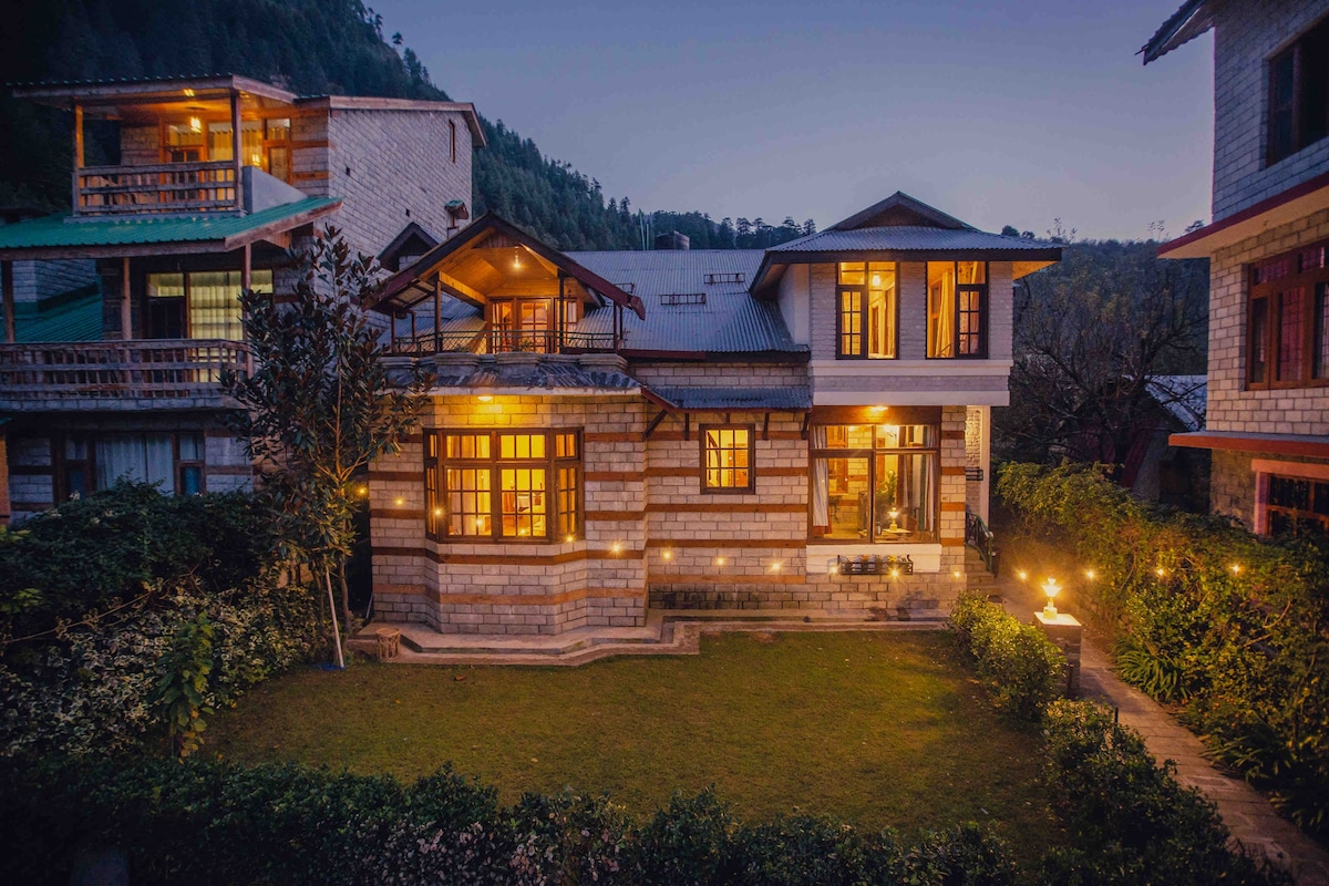 The Boho House | Cosy House in a Mountain Village