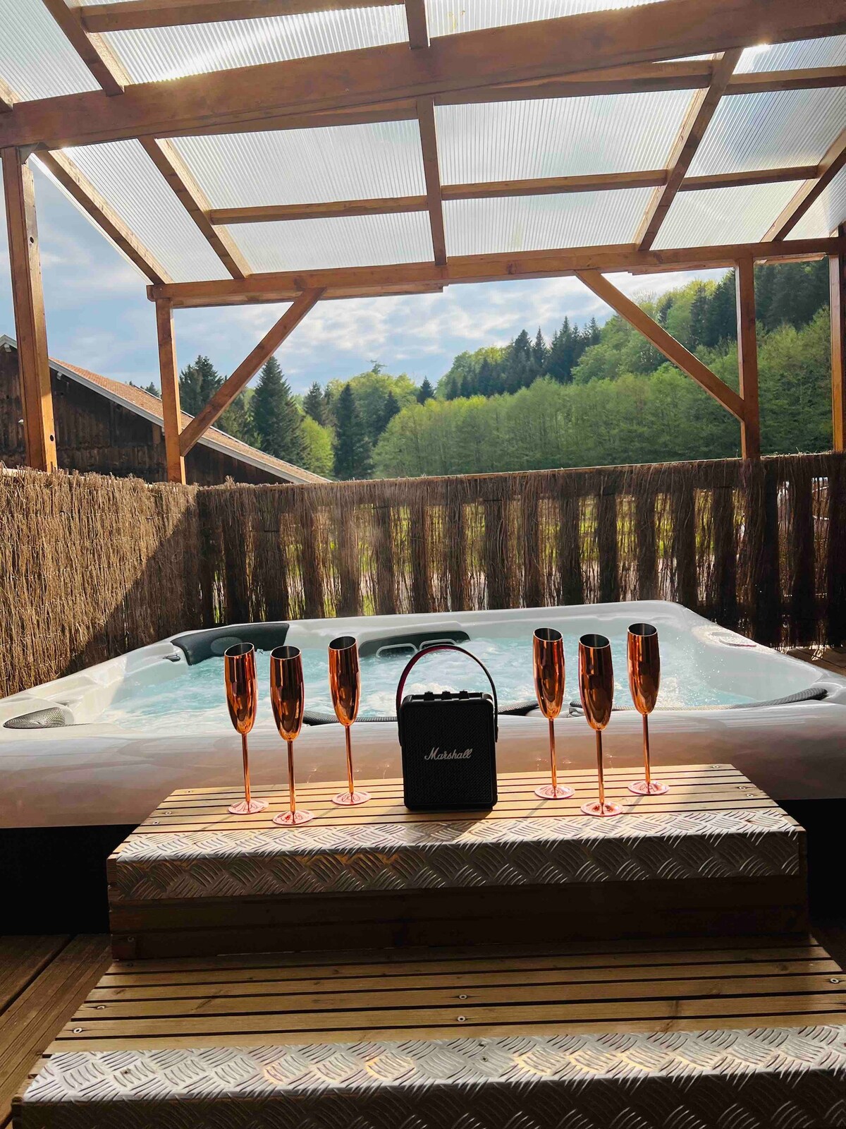 Chalet en bois avec spa privé  dans les Vosges