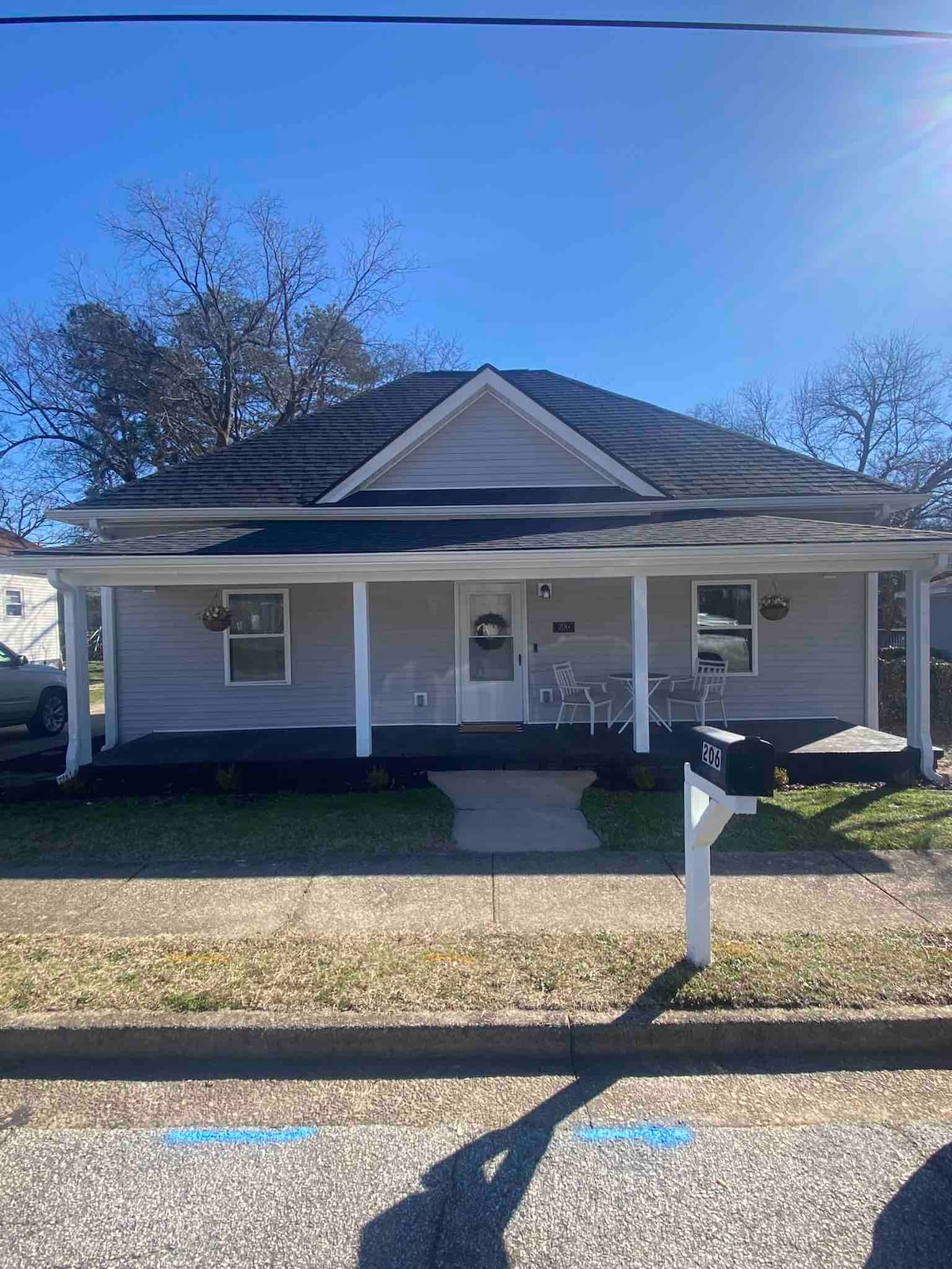 Newly Renovated, Downtown Greer, 2 Bedroom Home