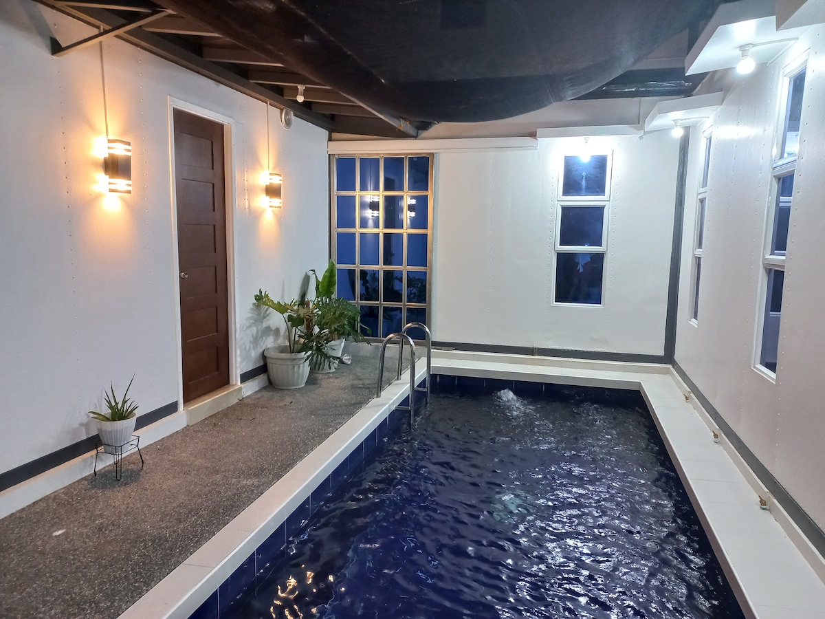 Private Villa in Buhangin Poblacion with Pool