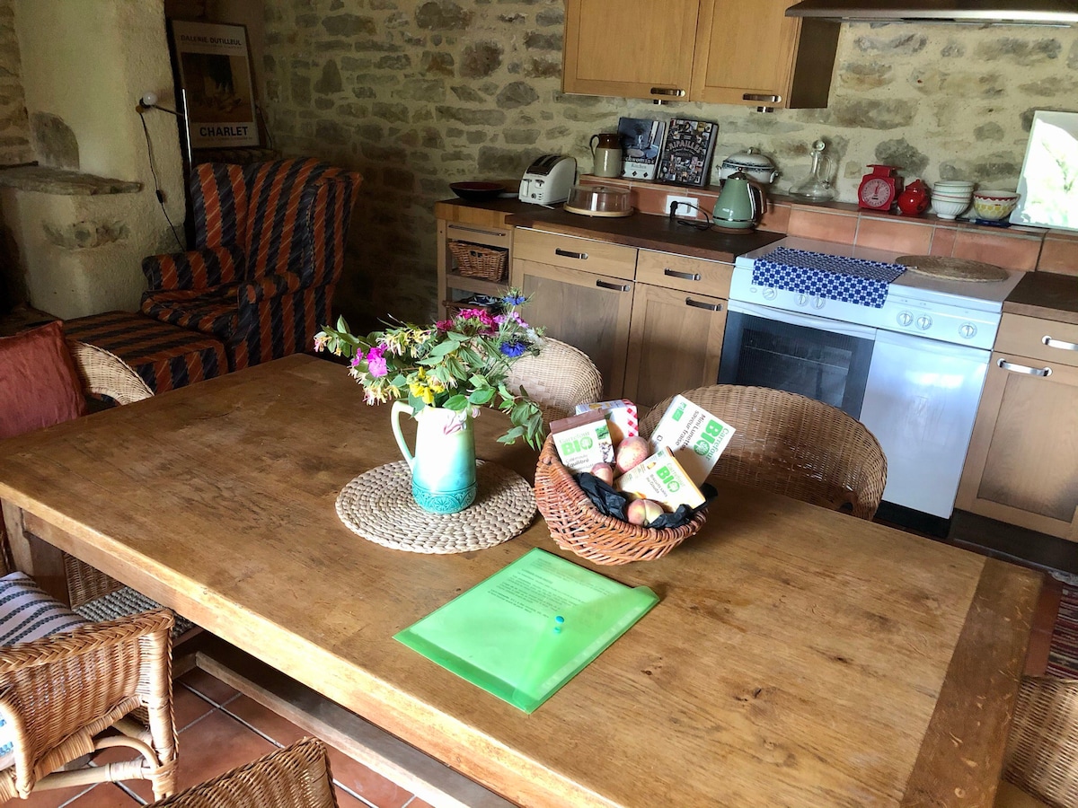 Le Coin Vert ~ a green corner in the Aveyron