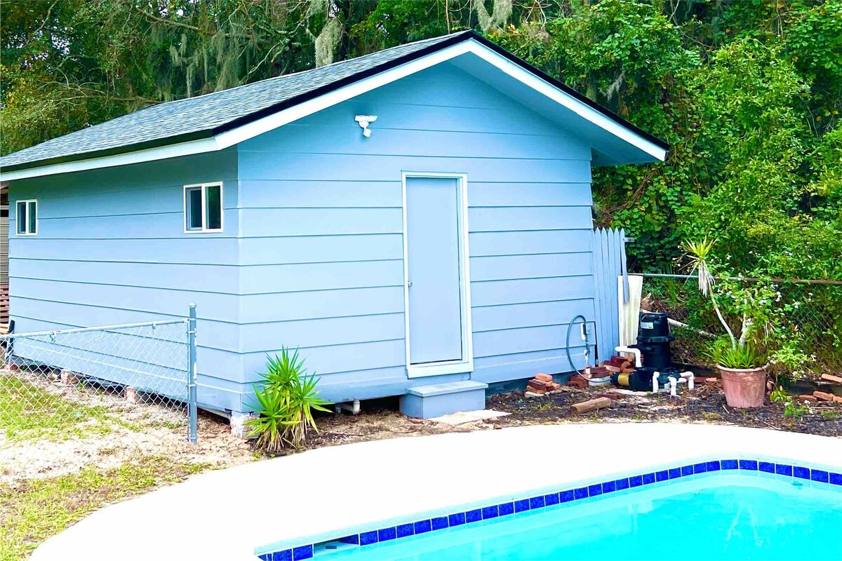 Private Pool House, Full Kitchen, No Cleaning Fee!
