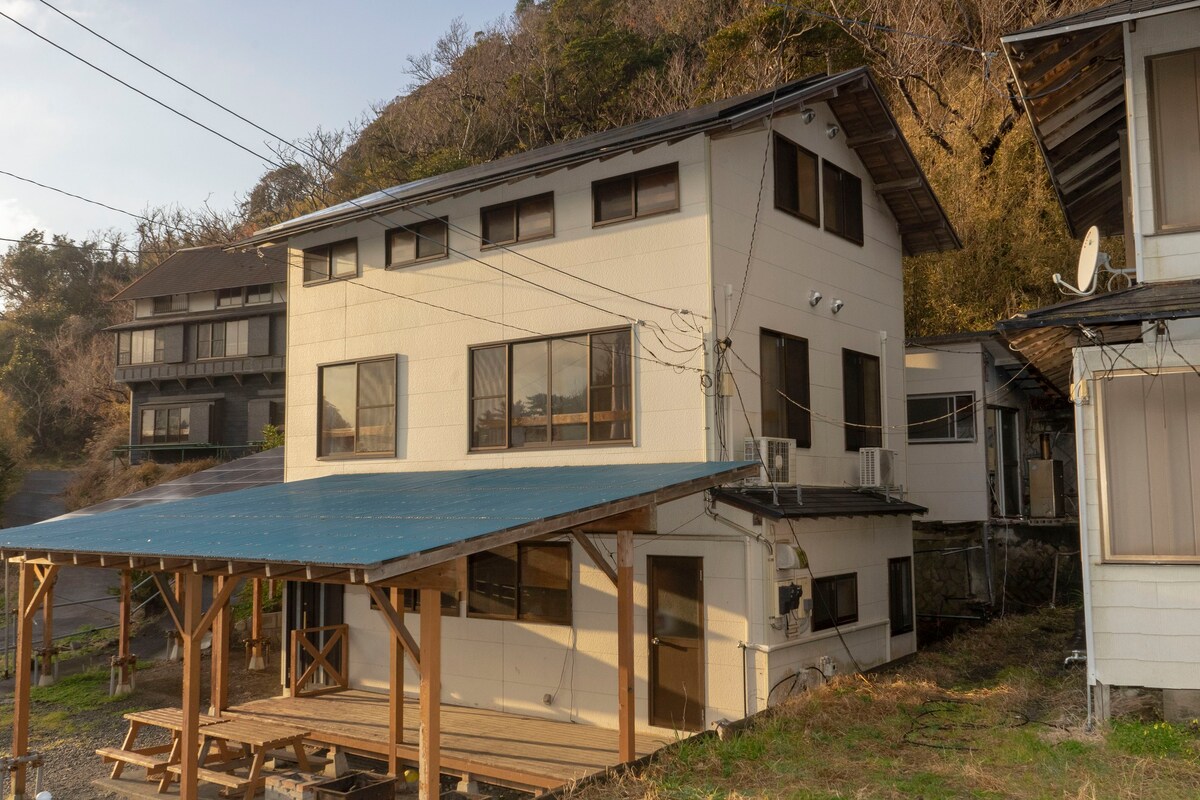 1单元房，可供22人入住[免费床上用品· 4辆车免费停车] Dogashima Landhopia