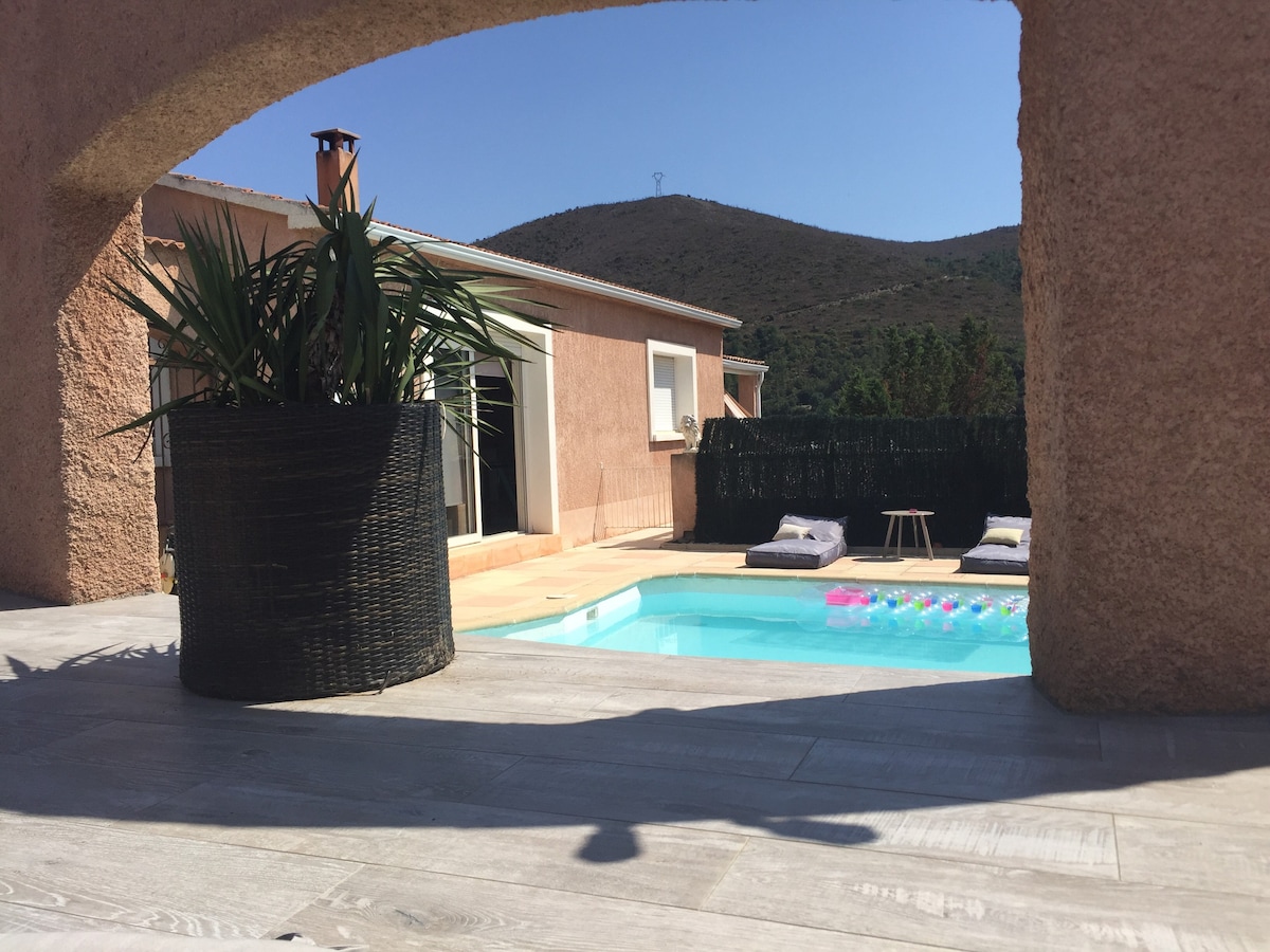 现代别墅，可容纳6/8人，私人游泳池， Hte Corse
