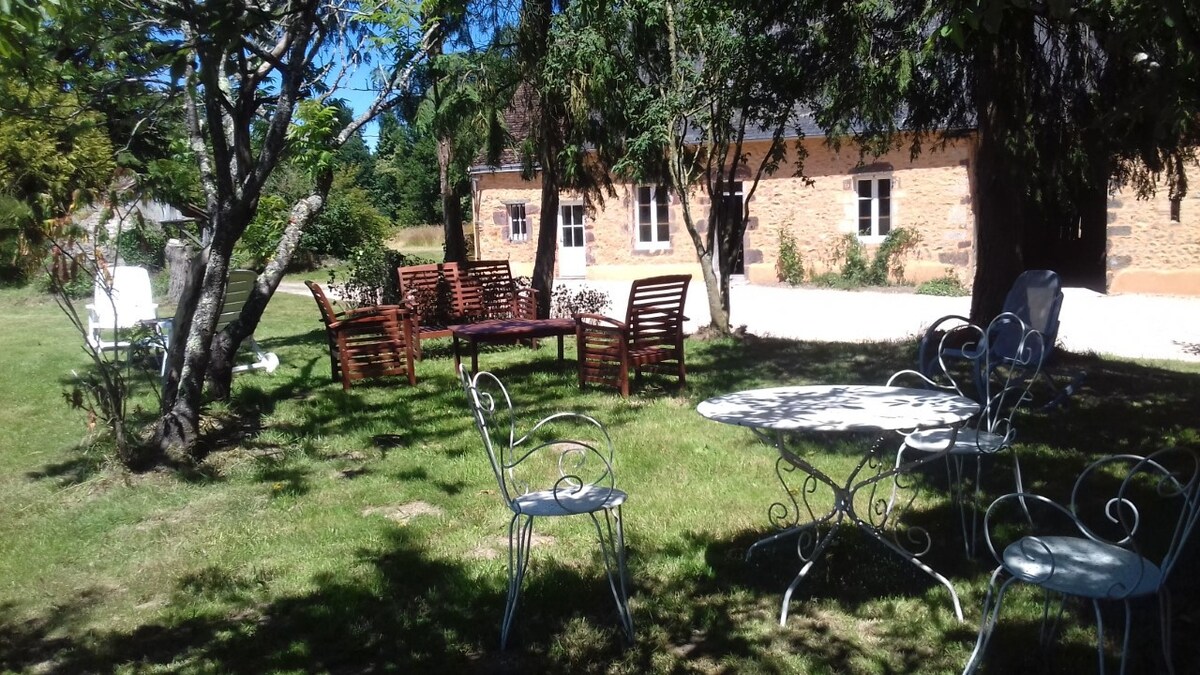 Maison Forestière en Forêt de Sillé-Le-Guillaume