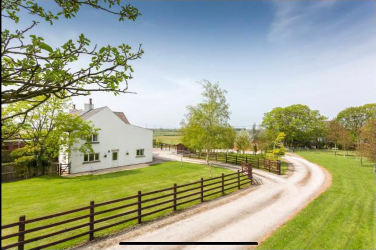 Larbreck Cottage